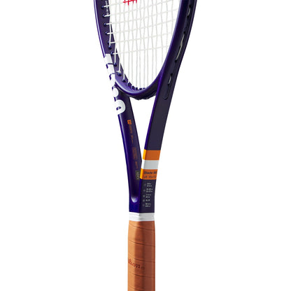 Wilson Blade 98 16x19 RG V8 Tennis Racket